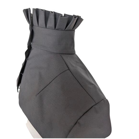 Vera Wang Black High Collar Ruffle Accessory NW - Picture 5 of 7